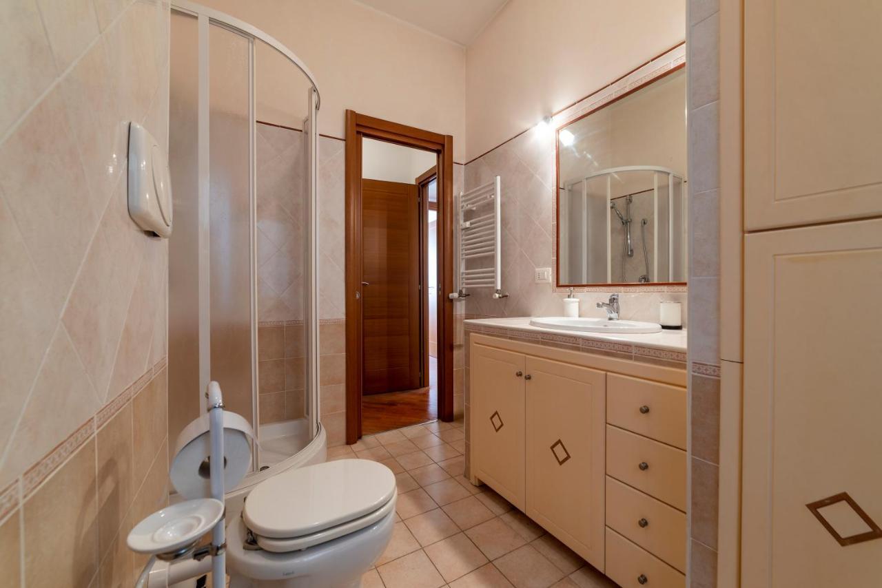 Metro Cipro! Alle Spalle Del Vaticano Apartment X4 Рим Экстерьер фото